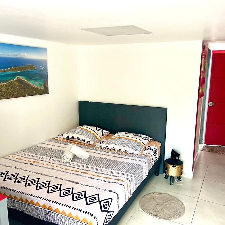 Petit Chalet Baie-Mahault Εξωτερικό φωτογραφία